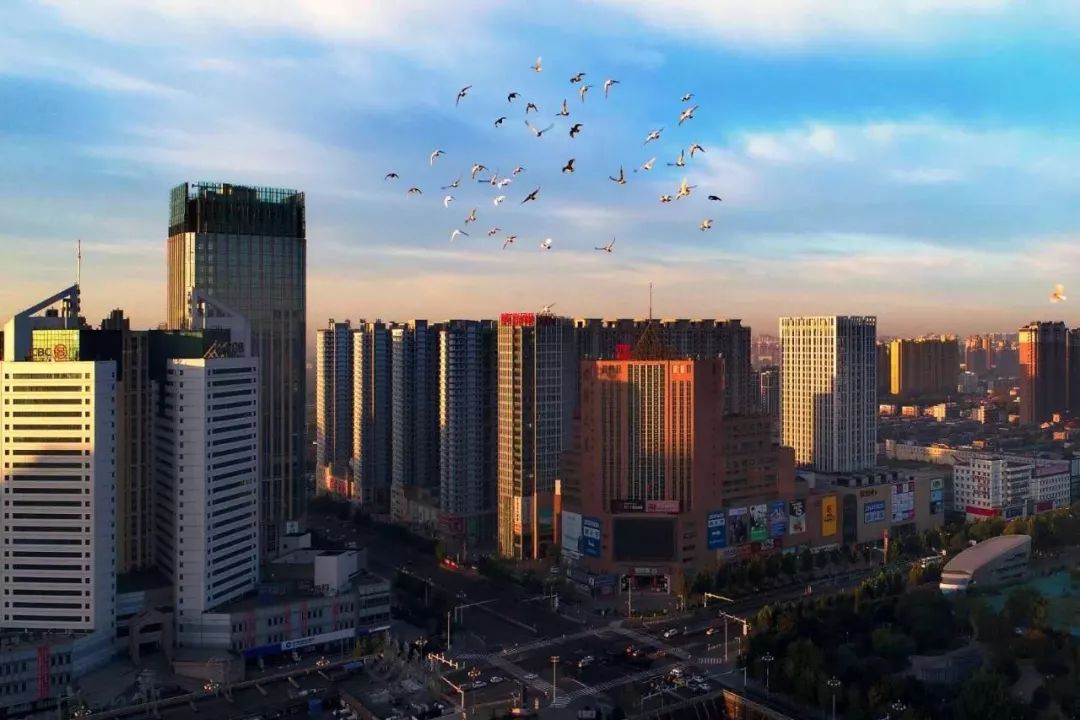 唐山，历史与现代交织的璀璨都市